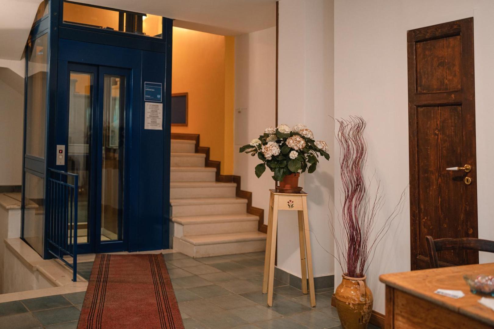 Hotel La Piccola Torre Bisceglie Zewnętrze zdjęcie